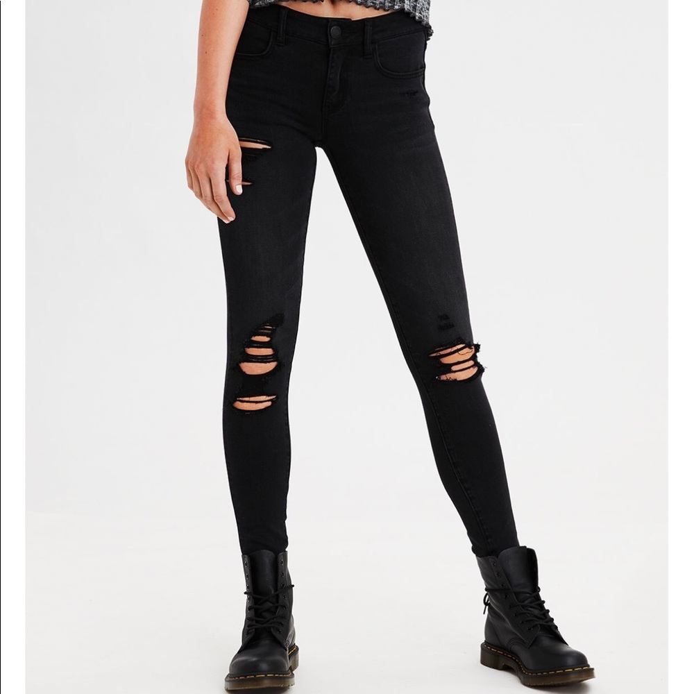 American Eagle Low rise Ripped skinny